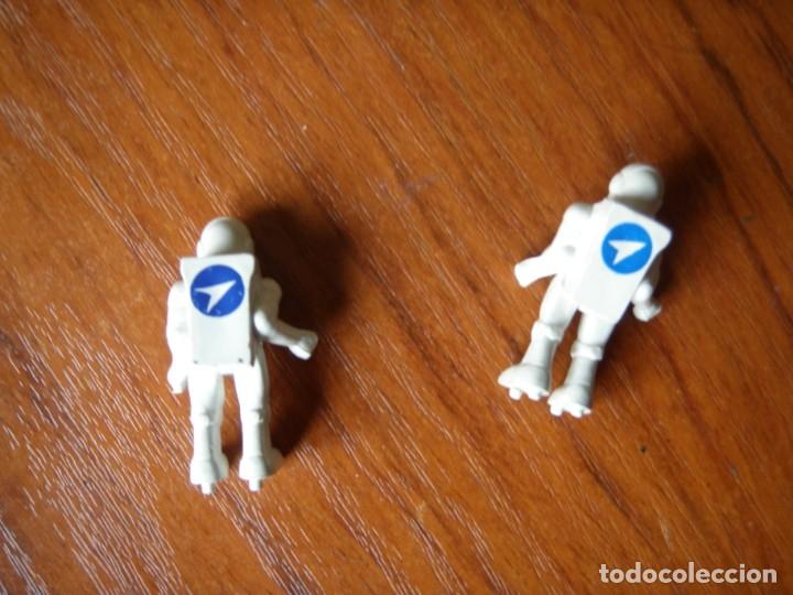 Juegos construcci&oacute;n - Tente: DOS MU&Ntilde;ECOS TENTE ESPACIAL - Foto 2