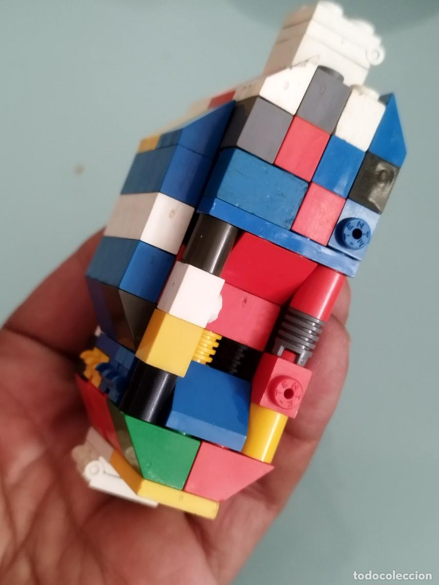 Juegos construcci&oacute;n - Tente: Antigua estructura de Tente. Tipo robot. Construcci&oacute;n.