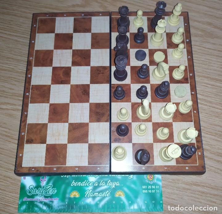 Juegos educativos: Peque&ntilde;o ajedrez de viaje - Foto 1