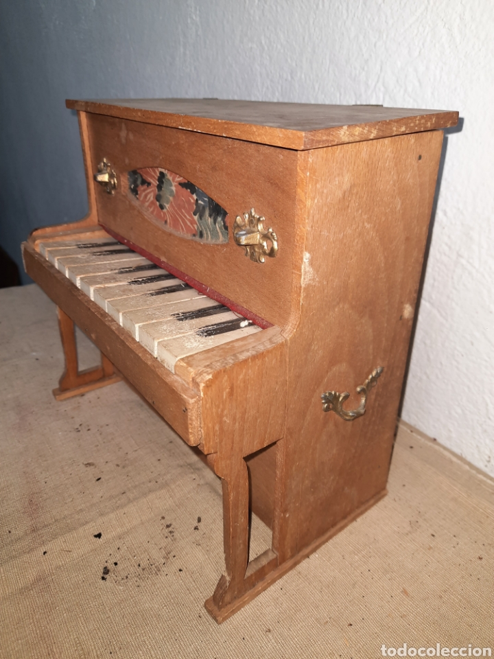 Juegos educativos: Antiguo piano de madera de juguete IBI - Foto 3