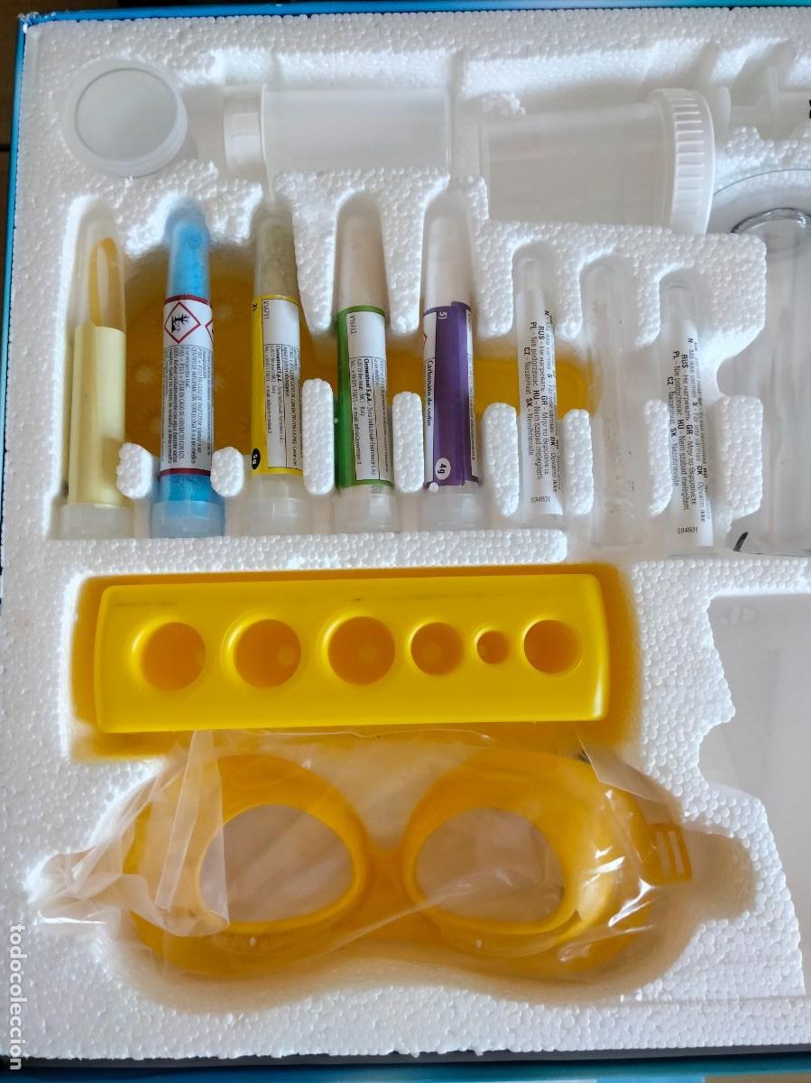 Juegos educativos: CAJA DE LABORATORIO DE QU&Iacute;MICA CLEMENTONI - Foto 3