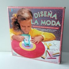 Juegos educativos: JUEGO DISEÑA LA MODA. RUEDA DE LA MODA DE MB JUEGO AÑO 1990