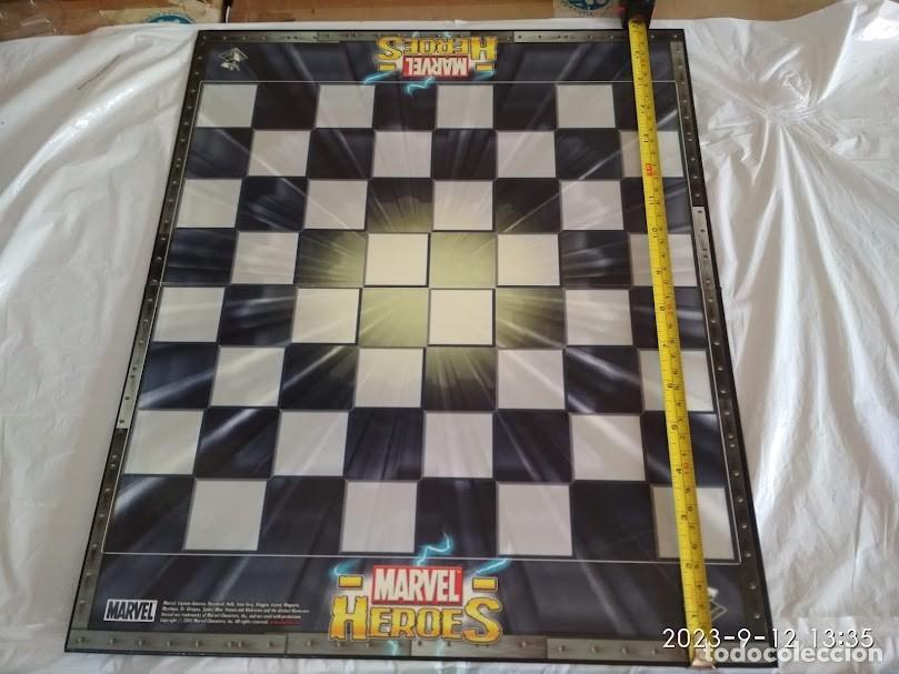 Juegos educativos: TABLERO DE AJEDREZ DE SUPERHEROES LAMINADO - Foto 3