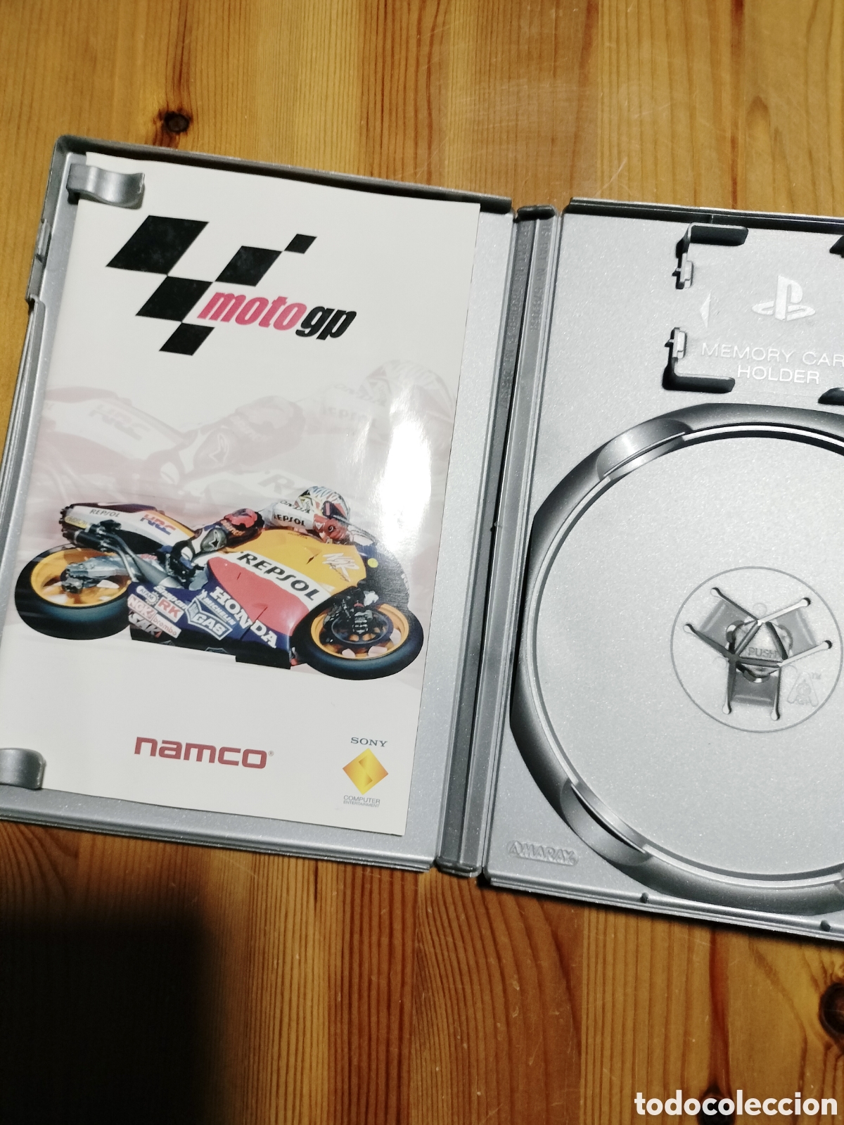 Juegos educativos: car&aacute;tula y manual moto GP ps2 - Foto 3