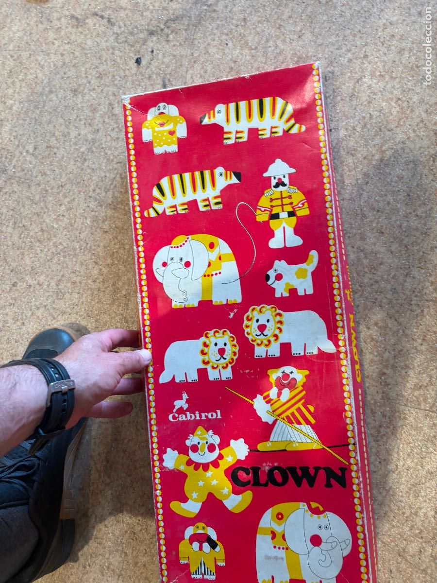 Juegos educativos: Juguete de madera pintada clown cabirol dise&ntilde;o de Jose ubia