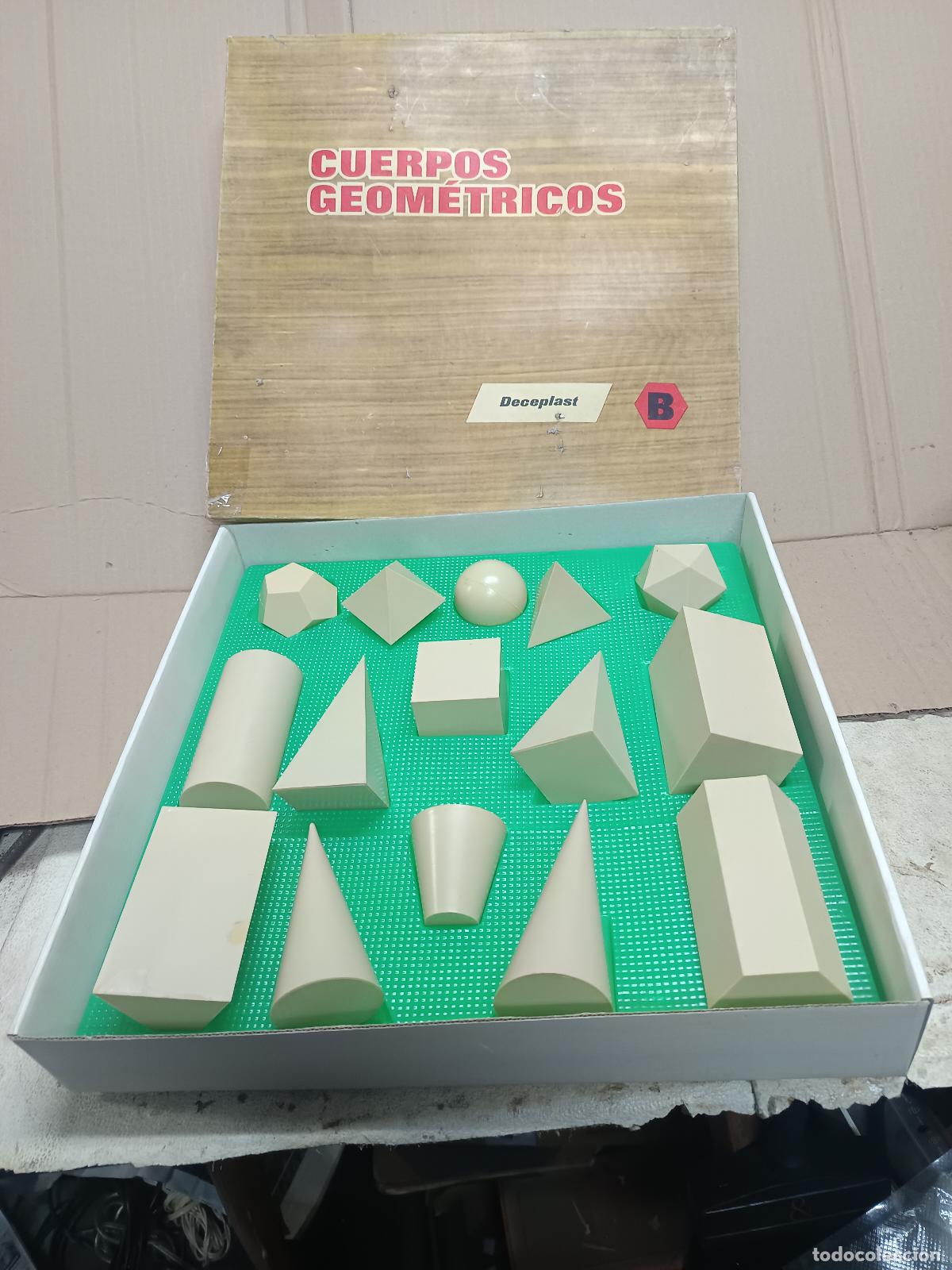 Juegos educativos: CAJA ESCOLAR CUERPOS GEOMETRICOS - DECEPLAST - A&Ntilde;OS 70. MODELO B, 15 SOLIDOS, REF. 901,