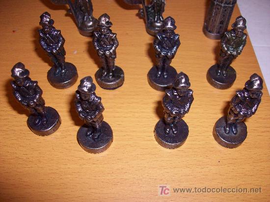 Juegos de mesa: Original Juego de Ajedrez en metal Macizo &iexcl; ver ! - Foto 7