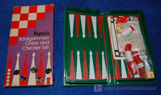 Juegos de mesa: Ajedrez y Backgamon - Juego magn&eacute;tico antiguo de los 70 - Foto 1