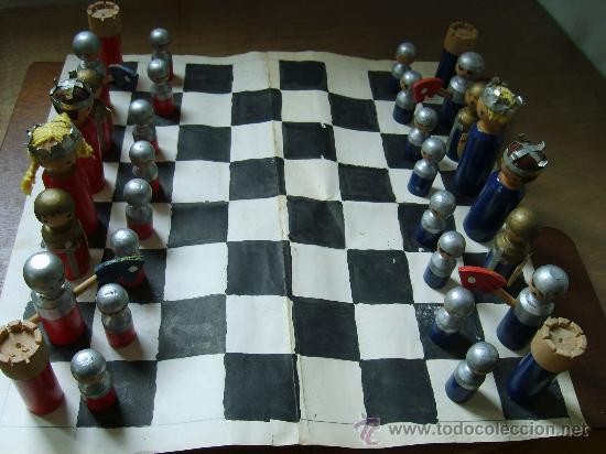 Juegos de mesa: AJEDREZ INFANTIL -Pintado a mano- - Foto 2