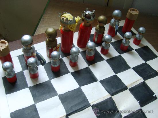 Juegos de mesa: AJEDREZ INFANTIL -Pintado a mano- - Foto 4