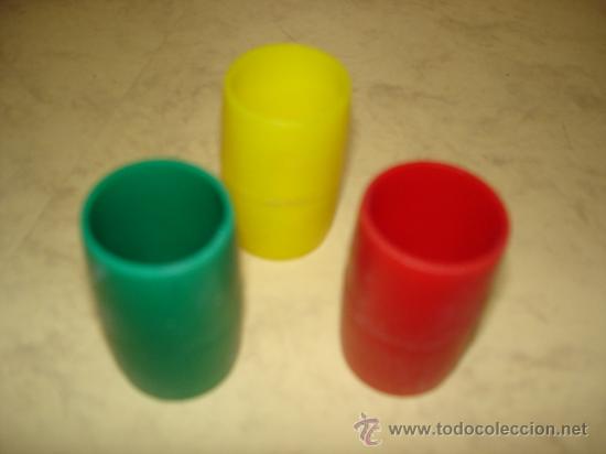 Juegos de mesa: TRES CUBILETES - Foto 1
