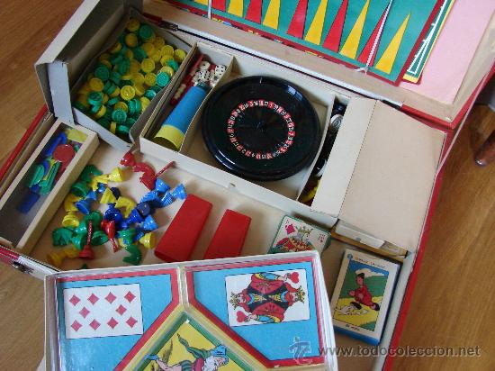 Juegos de mesa: ANTIGUO CONJUNTO DE JUEGOS DE MESA EN MALETA - Foto 3
