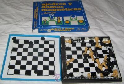 Juegos de mesa: JUEGO MAGN&Eacute;TICO MARIG&Oacute;, AJEDREZ Y DAMAS - Foto 1