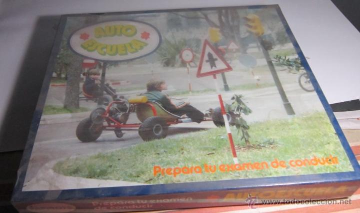 Juegos de mesa: JUEGO AUTO ESCUELA DE PAPIROTS, EN CAJA. VV - Foto 1