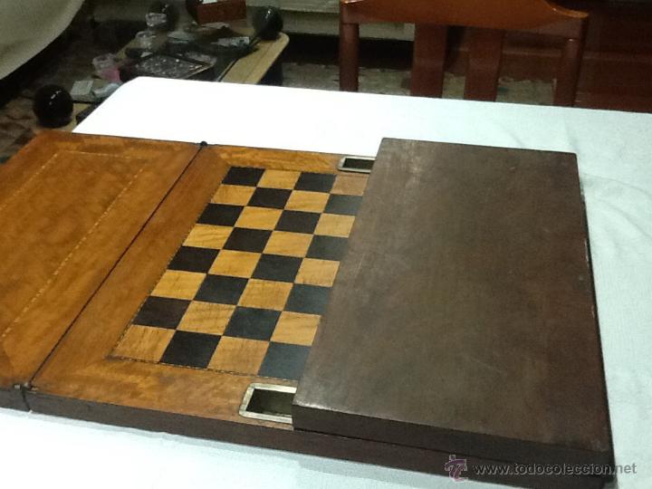 Juegos de mesa: Ajedrez, tabla extensible con ceniceros - Foto 2