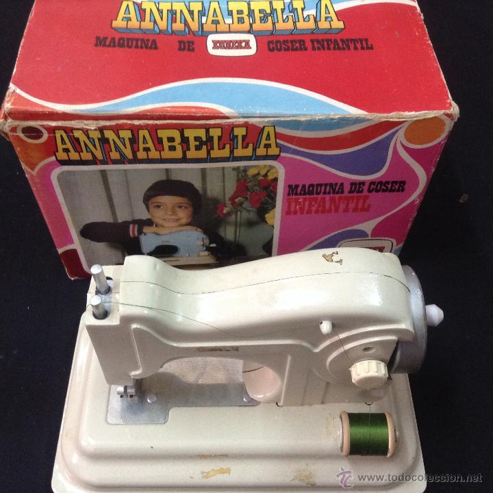 Juegos de mesa: annabella maquina de coser - arm01 - Foto 1