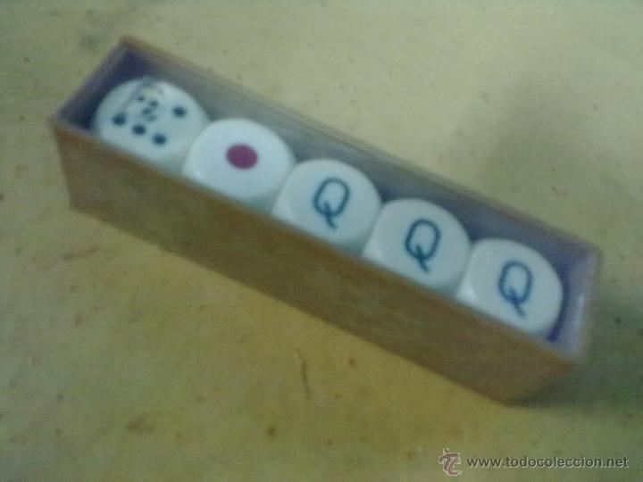 Juegos de mesa: CINCO DADOS POKER EN CAJA PLASTICO - Foto 1