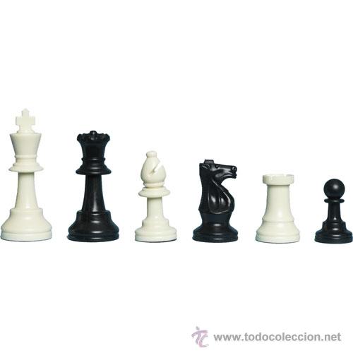 Juegos de mesa: Chess. Piezas de ajedrez de pl&aacute;stico muy resistentes y pesadas Gambit - Foto 1