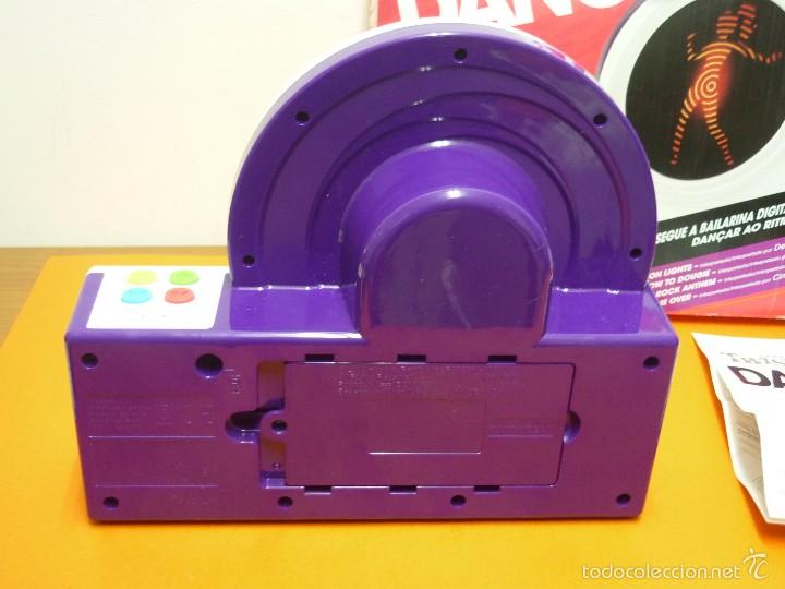 Juegos de mesa: TWISTER DANCE-HASBRO - Foto 2