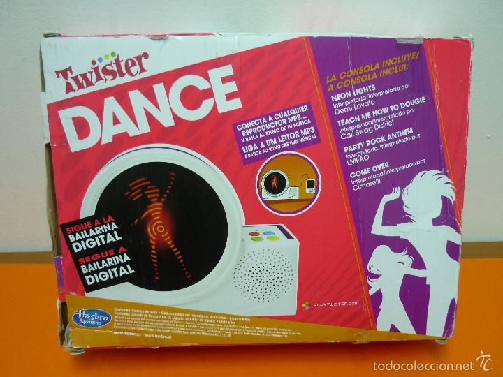 Juegos de mesa: TWISTER DANCE-HASBRO - Foto 4