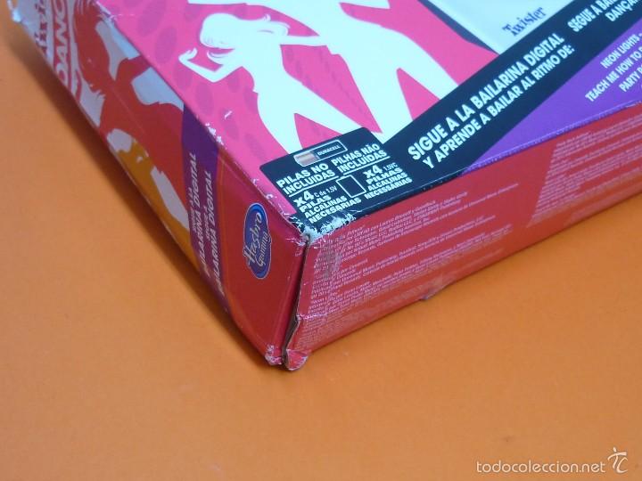 Juegos de mesa: TWISTER DANCE-HASBRO - Foto 7