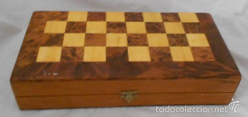Juegos de mesa: ESTUCHE DE MADERA DE RAIZ CON AJEDREZ Y BACKGAMMON - Foto 2
