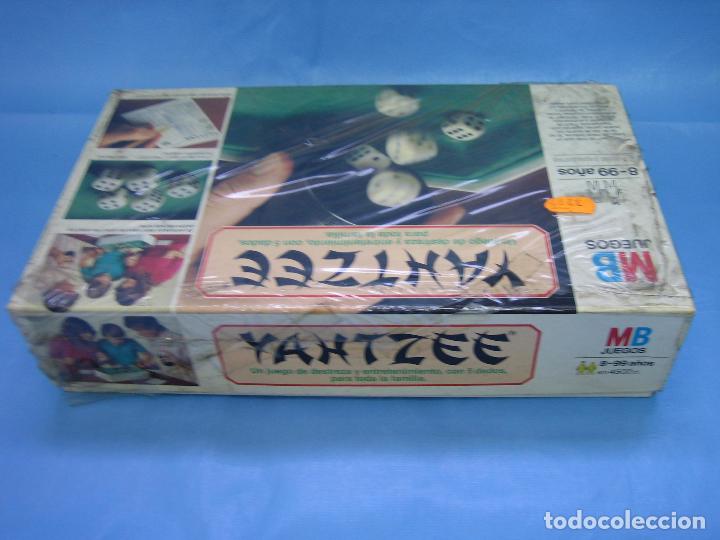 Juegos de mesa: 3 juego Yahtezee de MB 1983. No jugado - Foto 3
