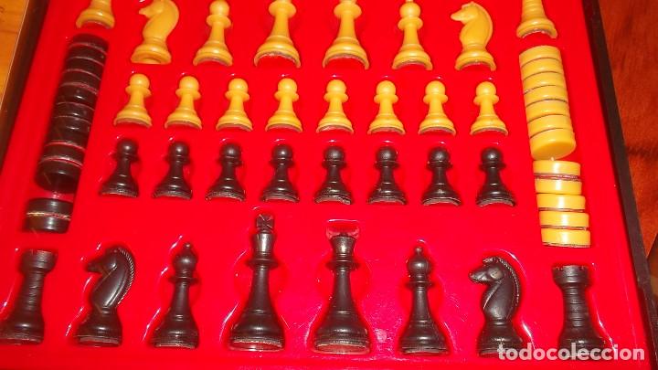 Juegos de mesa: Juego de ajedrez y damas magn&eacute;tico. - Foto 2