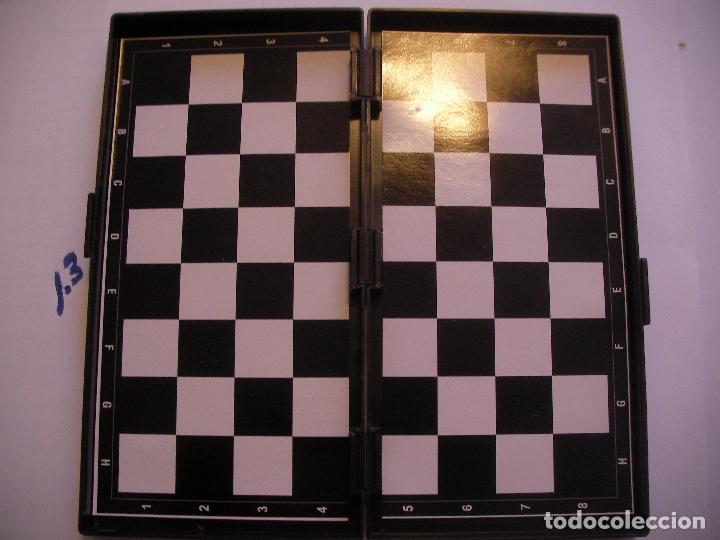 Juegos de mesa: PARCHIS AJEDREZ MAGNETICO - Foto 2