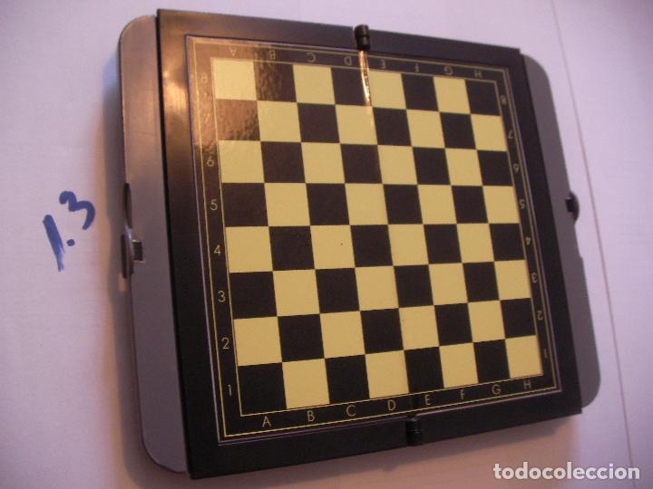 Juegos de mesa: MALETIN JUEGO DE AJEDREZ MAGNETICO - Foto 2