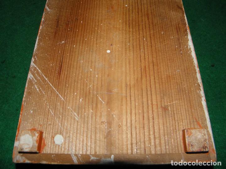 Juegos de mesa: ANTIGUO JUEGO DE MADERA DE BOLAS PINBALL DENIA - Foto 8