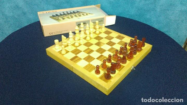 Juegos de mesa: CAJA AJEDREZ DE MADERA - Foto 1