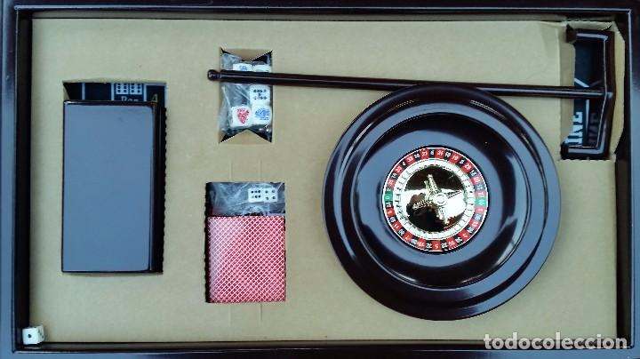 Juegos de mesa: CASINO COMPLETO. COMO NUEVO. - Foto 2