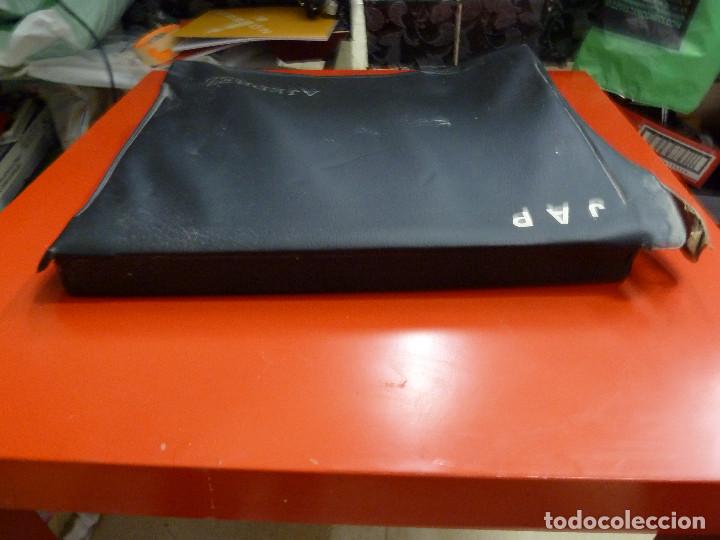 Juegos de mesa: AJEDREZ CON FIGURAS METALICAS - Foto 3