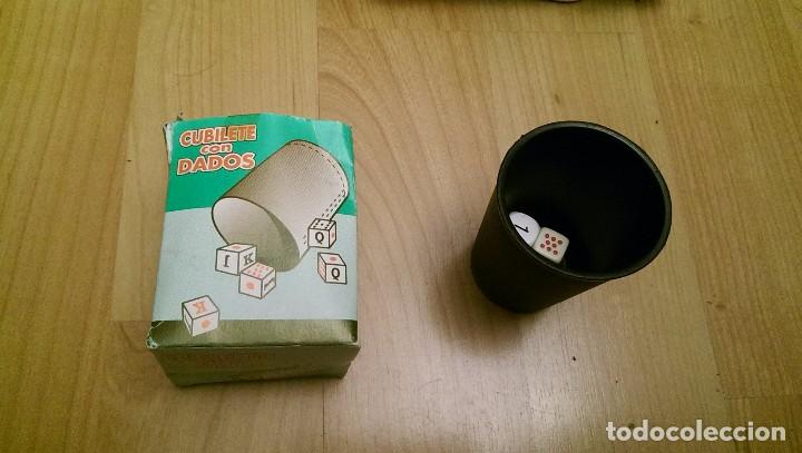 Juegos de mesa: CUBILETE CON DADOS - Foto 1