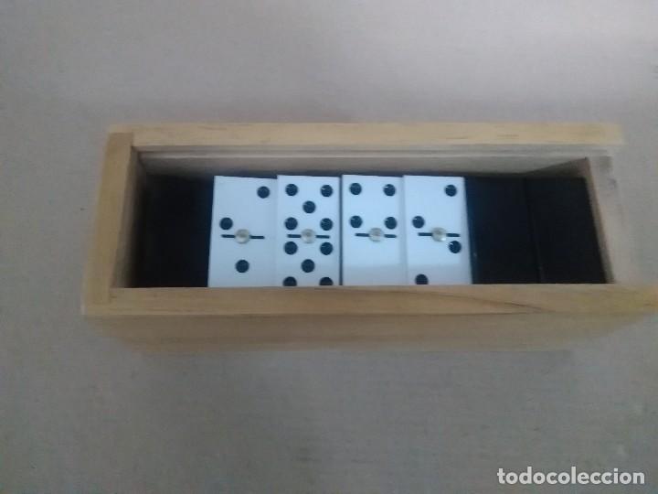 Juegos de mesa: Domin&oacute; chamelo - Foto 4