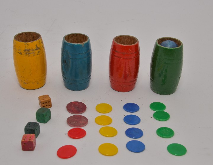 Juegos de mesa: TABLERO DE PARCH&Iacute;S DE MADERA A&Ntilde;OS 20/30 - Foto 11