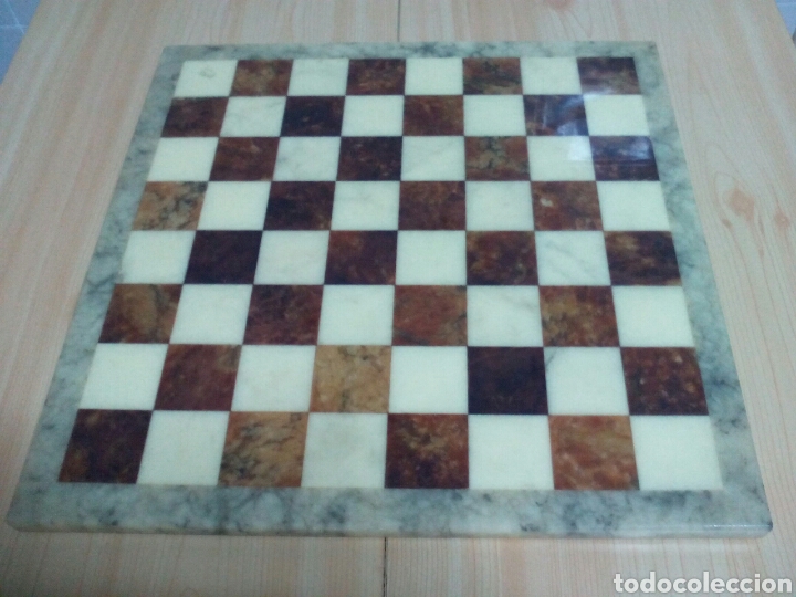 Juegos de mesa: IMPRESIONANTE Y ANTIGUO AJEDREZ DE M&Aacute;RMOL - Foto 2