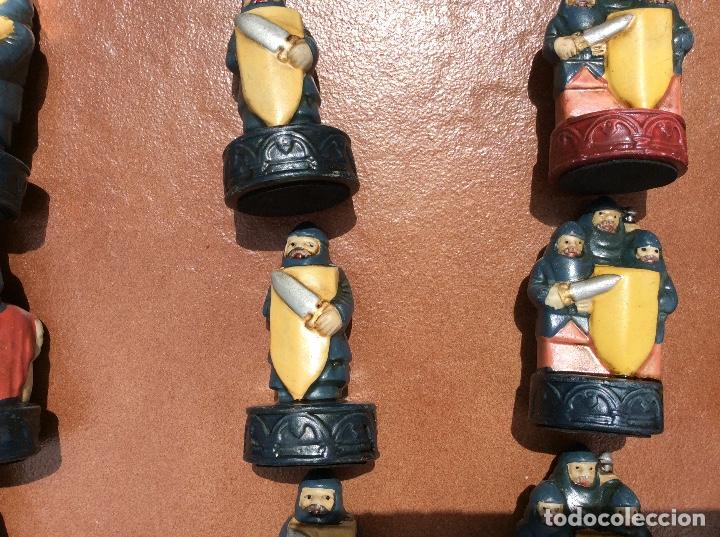 Juegos de mesa: Figuras de ajedrez Edad media - Foto 3