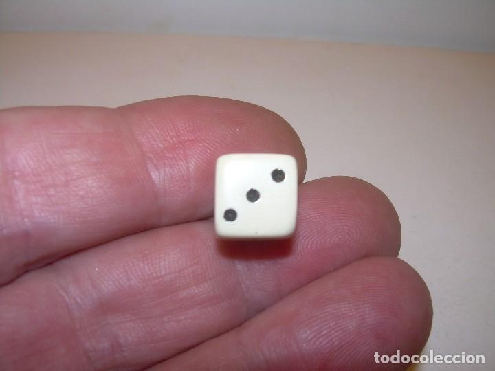 Juegos de mesa: ANTIGUO Y PEQUE&Ntilde;O DADO DE CELULOIDE. - Foto 3