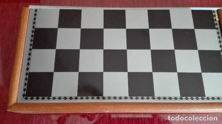 Juegos de mesa: ANTIGUO JUEGO DE AJEDREZ MAGNETICO - Foto 2