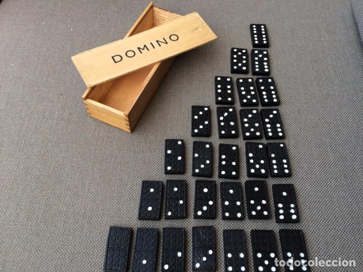 Juegos de mesa: Domino en caja de madera - Foto 1
