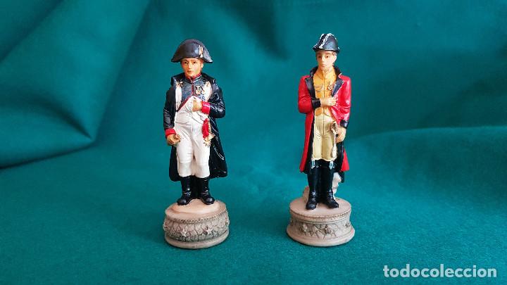 Juegos de mesa: AJEDREZ TEMATICO FIGURAS DE RESINA BATALLA DE WATERLOO - Foto 22