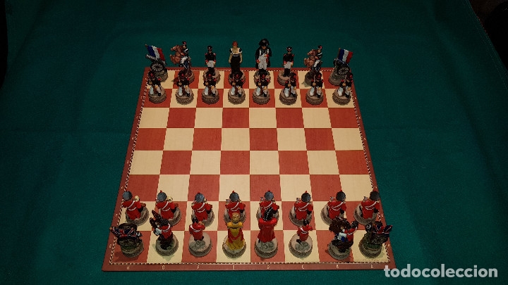 Juegos de mesa: AJEDREZ TEMATICO FIGURAS DE RESINA BATALLA DE WATERLOO - Foto 1
