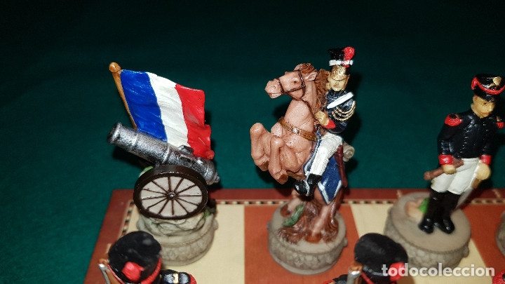 Juegos de mesa: AJEDREZ TEMATICO FIGURAS DE RESINA BATALLA DE WATERLOO - Foto 8