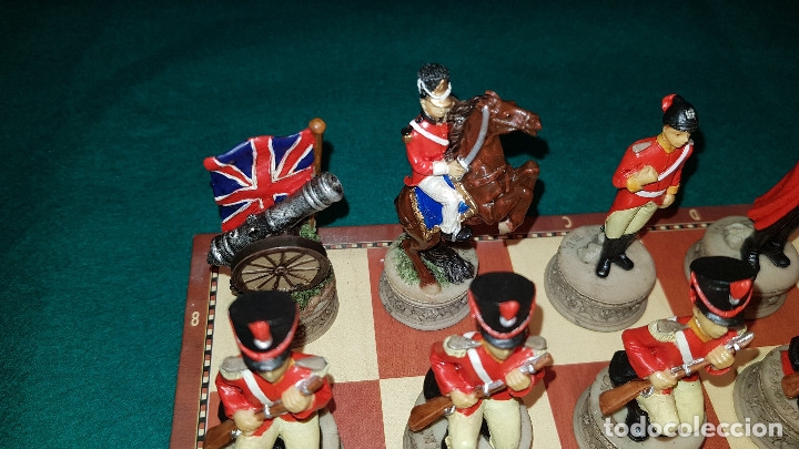 Juegos de mesa: AJEDREZ TEMATICO FIGURAS DE RESINA BATALLA DE WATERLOO - Foto 9