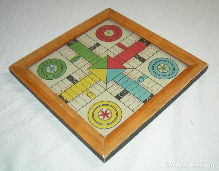 Juegos de mesa: Antiguo y peque&ntilde;o tablero de parch&iacute;s - Foto 8