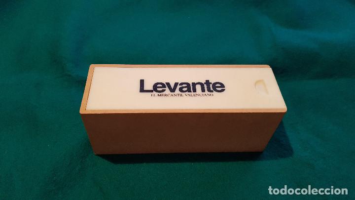 Juegos de mesa: DOMINO PERIODICO LEVANTE - Foto 1