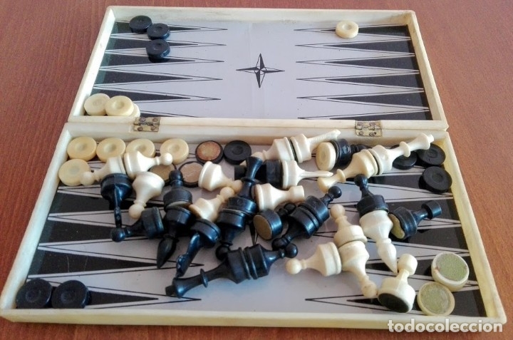 Juegos de mesa: Juego de ajedrez / backgammon magn&eacute;tico vintage - Foto 1