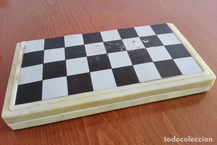 Juegos de mesa: Juego de ajedrez / backgammon magn&eacute;tico vintage - Foto 5